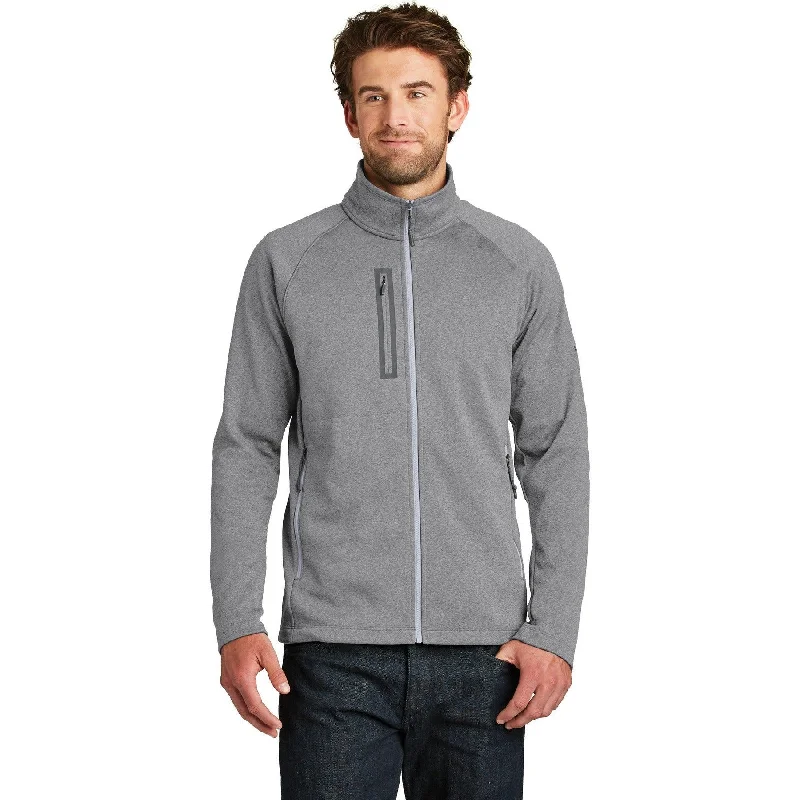 Get fresh fashion for less – Shop trendy clothing at discounted prices.  CLOSEOUT - The North Face Canyon Flats Fleece Jacket