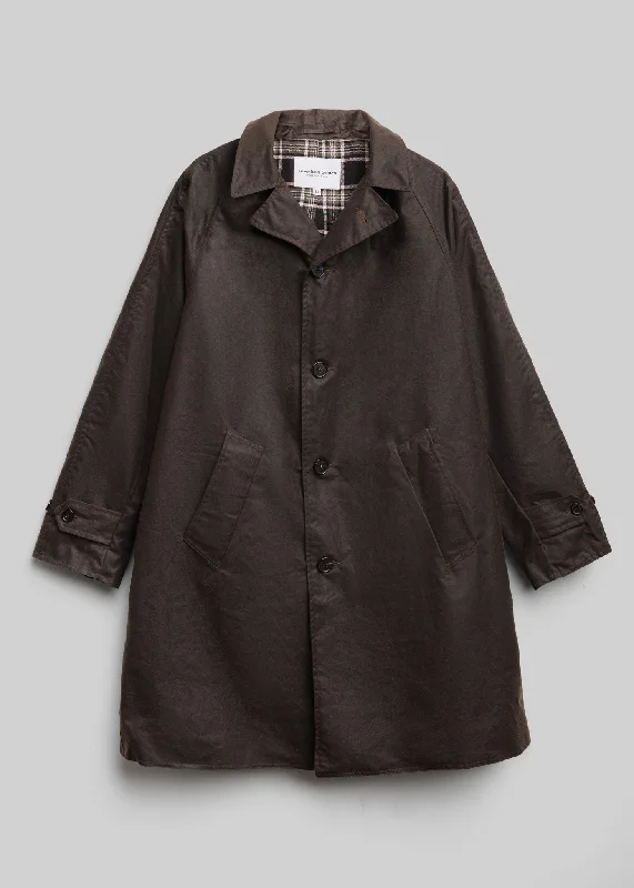 Don’t wait – shop the biggest sale of the season on men’s clothing!  The Waxed Trench Coat