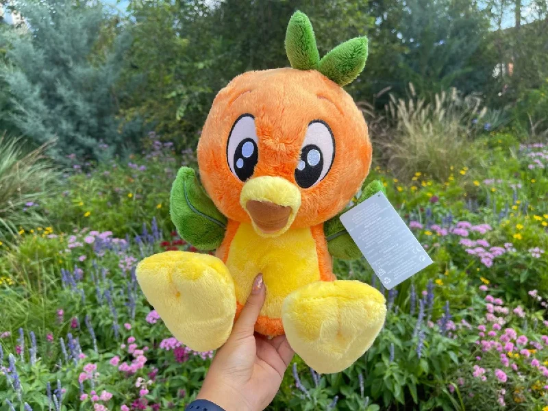 Sweet and innocent stuffed animalsOrange Bird Big Feet Plush