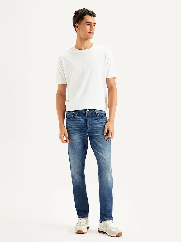 Seasonal clearance – Save on all clothing essentials this weekend.  Men's 512 Slim Tapered Fit Blue Jeans