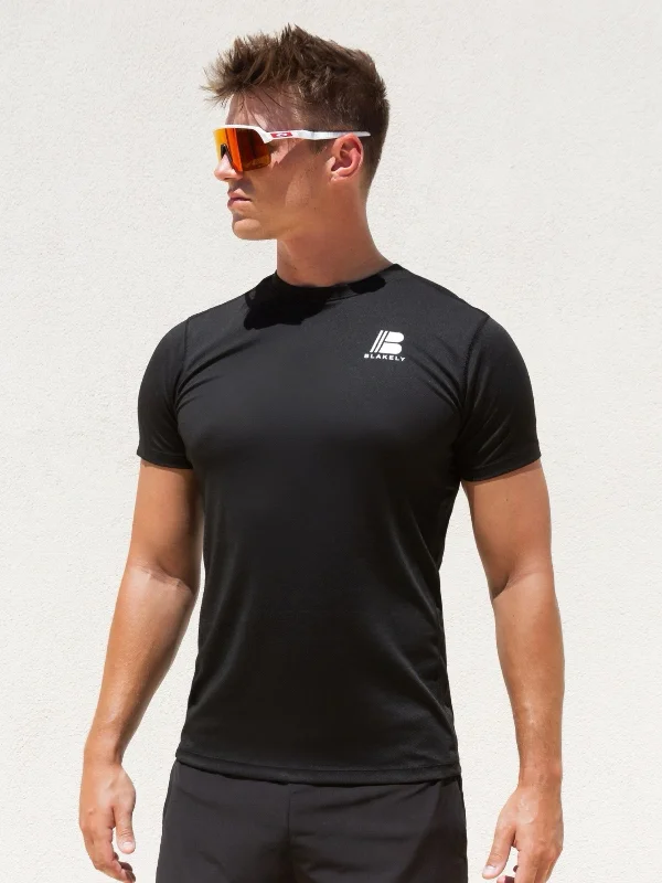 Shop now for fresh styles at discounted prices.  Apex T-Shirt - Black