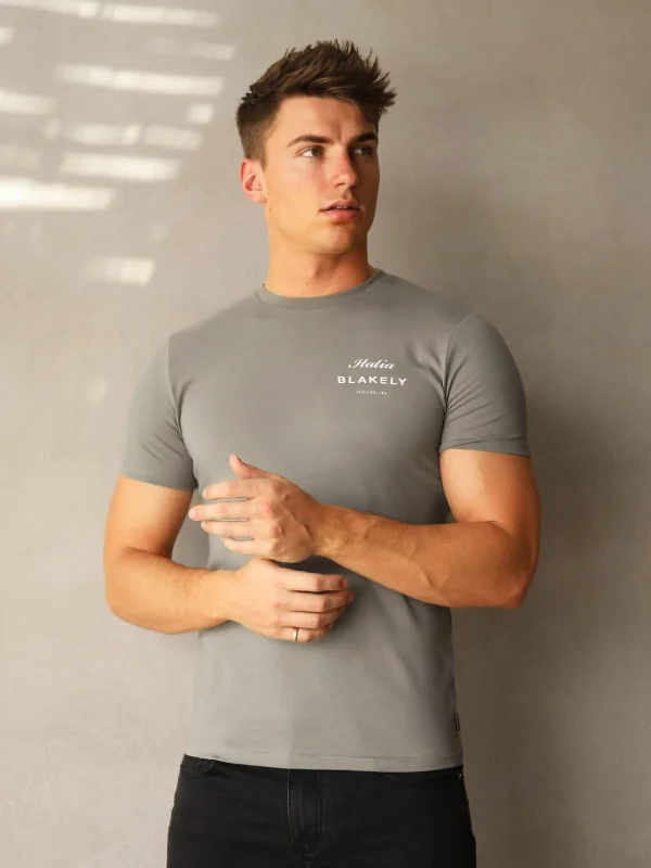 Shop clothing for less – Amazing savings on your favorite styles.  Italia T-Shirt - Stone Grey
