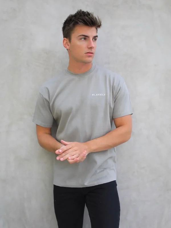 Shop men’s fashion at discount prices and save up to 70%!  Series Relaxed T-Shirt - Stone Grey