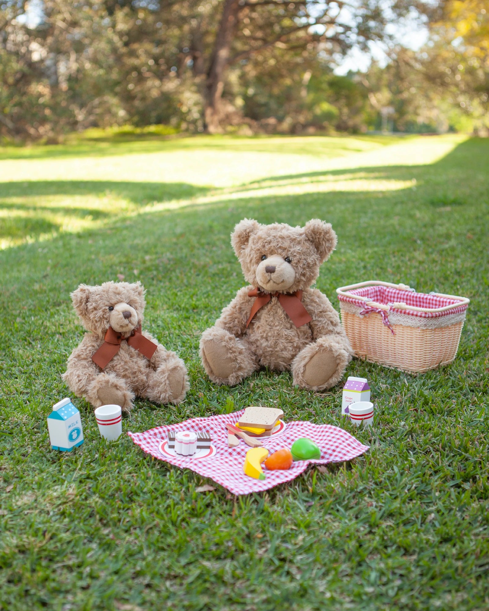 classic wooden toys for kids                Bello Pack And Go Picnic