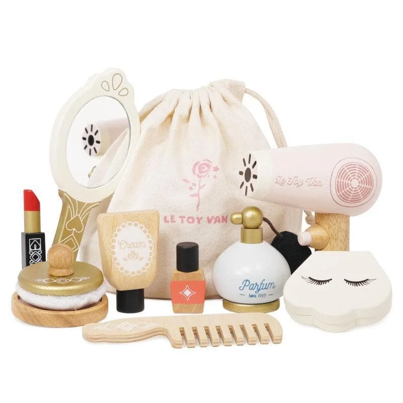 skillfully crafted wooden toys                   Honeybake Star Beauty Set
