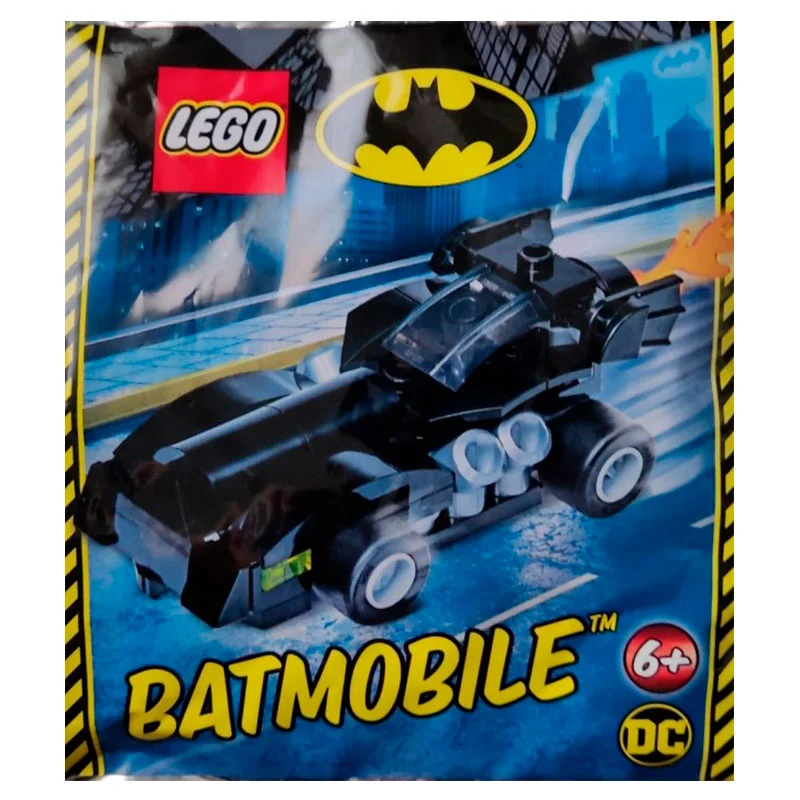 Precisely scaled LEGO miniaturesLego - Foil Pack - Lego Batman - Batman Batmobile #212223 Precisely scaled LEGO miniaturesLego - Foil Pack - Lego Batman - Batman Batmobile #212223