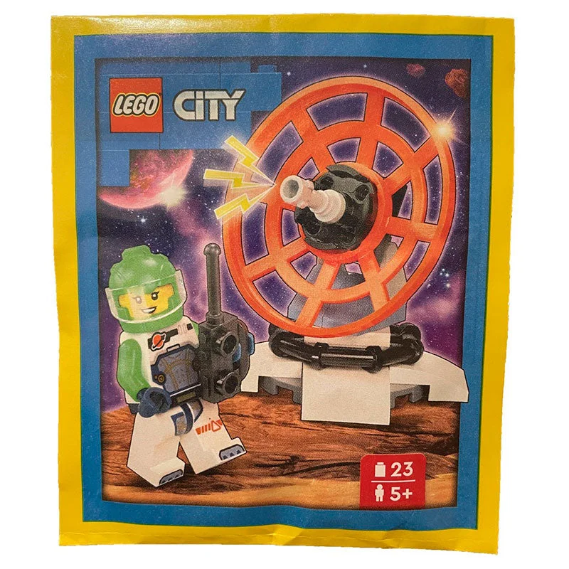 Offering hours of entertainment LEGOLego - Foil Pack - Lego City - Space Satellite + Minifigure #952411 Offering hours of entertainment LEGOLego - Foil Pack - Lego City - Space Satellite + Minifigure #952411