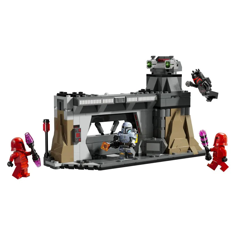 Encouraging social interaction LEGOLego - Star Wars - Paz Vizsla and Moff Gideon #75386
