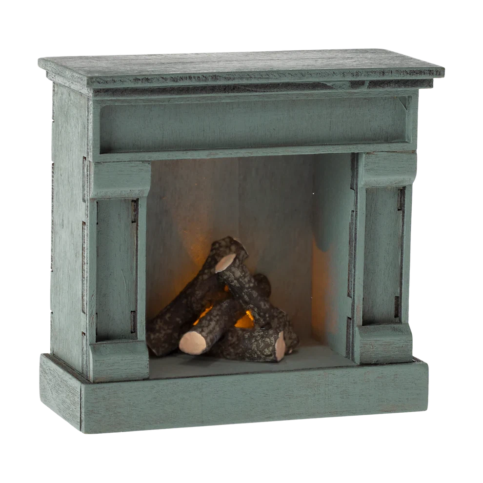 sustainable wooden toys                   Maileg mouse fireplace - vintage blue 2024*