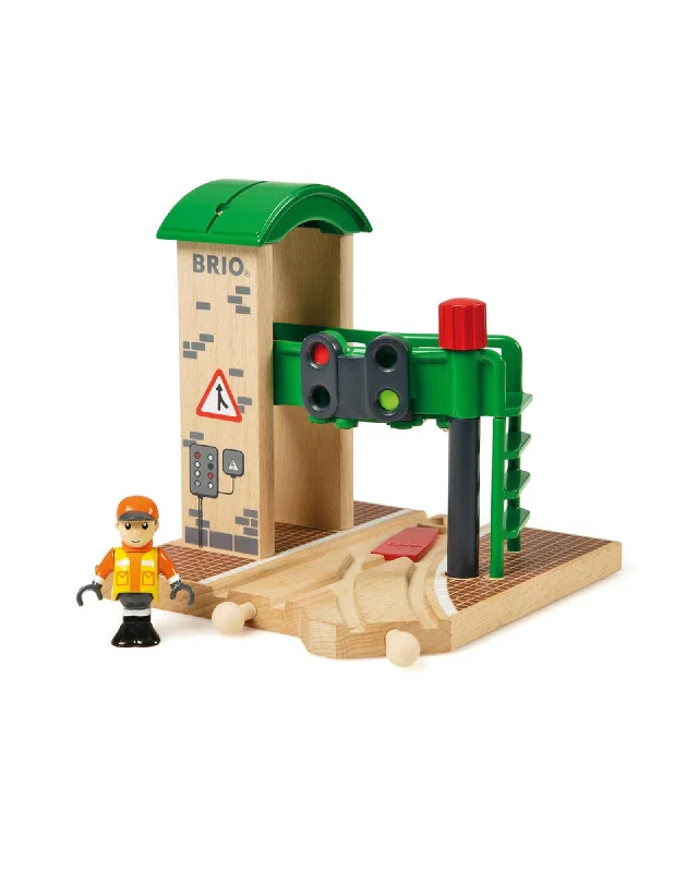 sturdy wooden toys                  Brio Signal Station 2 PC