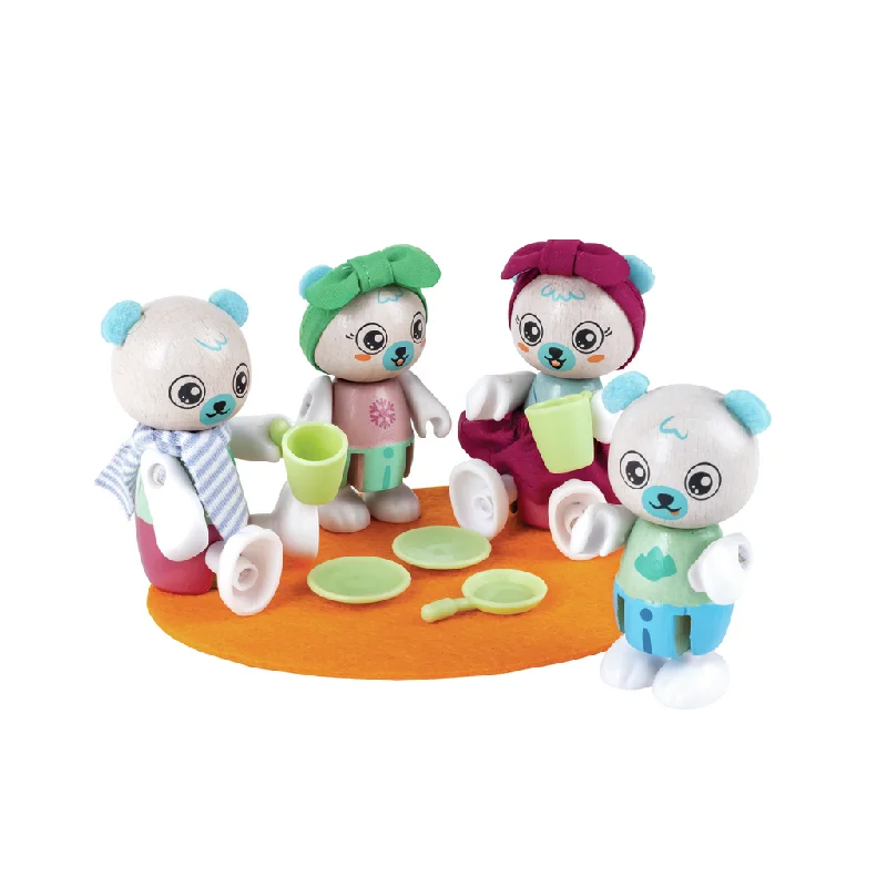 imaginative wooden toys                  Polar Bear Family