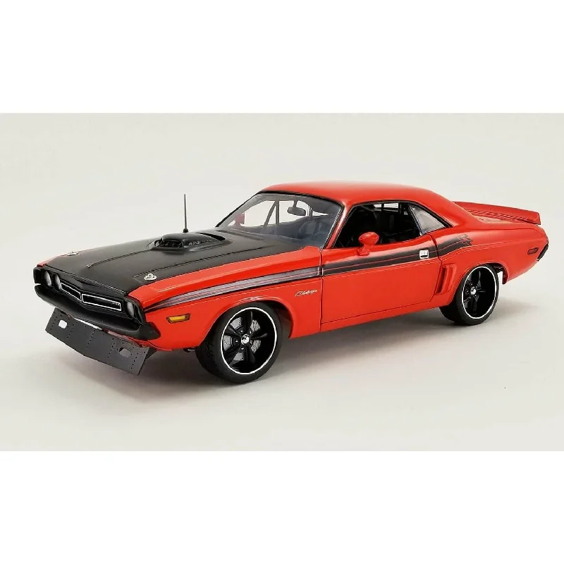 High-quality toy cars ACME 1/18 1971 Dodge Challenger R/T Street Fighter - Fireball
