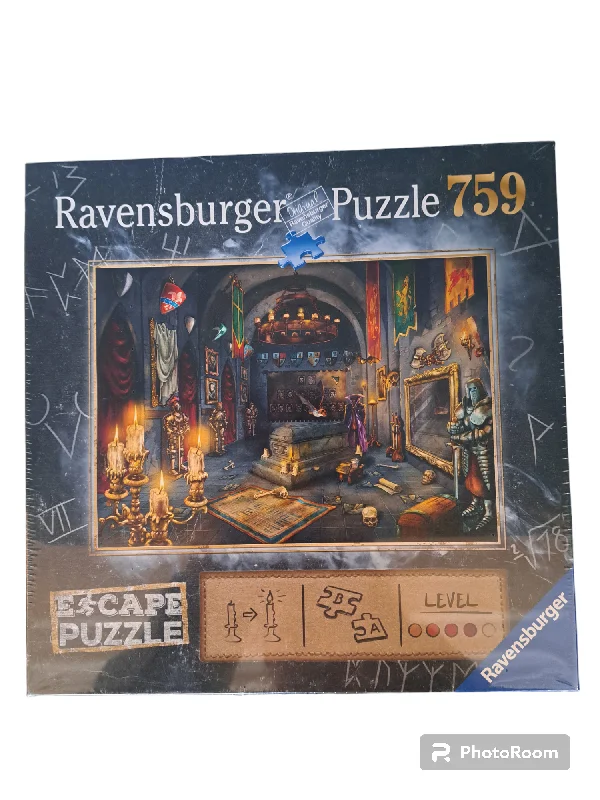 Addictive games Escape Puzzle 759pc Vampire Castle